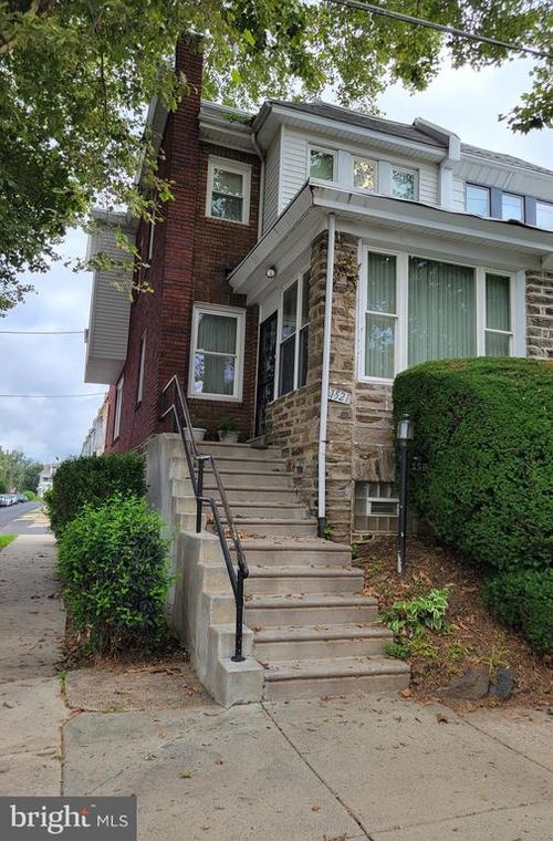 1521 67th Ave, PHILADELPHIA, PA, 19126-2740 | Card Image
