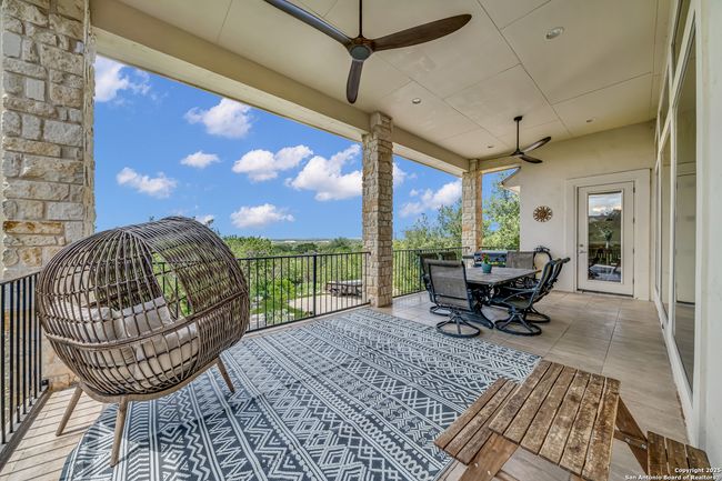 10210 Rafter O Trl, House other with 3 bedrooms, 3 bathrooms and null parking in Helotes TX | Image 33