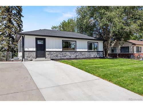2131 W Gill Pl, Denver, CO, 80223-2243 | Card Image