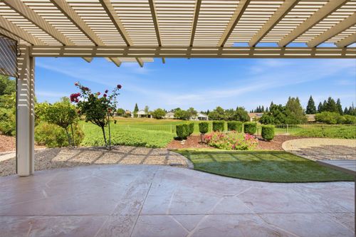 1817 Barn Valley Ln, Lincoln, CA, 95648-8608 | Card Image