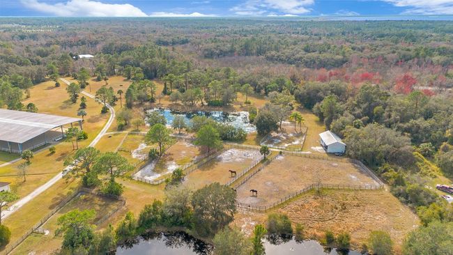2140 W State Road 46, House other with 1 bedrooms, 2 bathrooms and null parking in GENEVA FL | Image 57