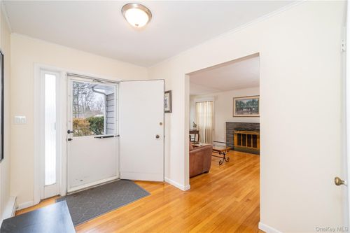 65 Morningside Dr, Ossining, NY, 10562-4012 | Card Image