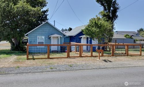 405 Washington Ave N, Long Beach, WA, 98631-4077 | Card Image