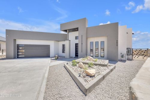 3984 Jericho St, Las Cruces, NM, 88012-8048 | Card Image