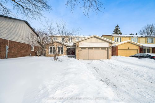 40 Ferrah St, Unionville, ON, L3R1N5 | Card Image