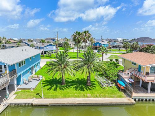 16611 Flamingo Way, Jamaica Beach, TX, 77554 | Card Image