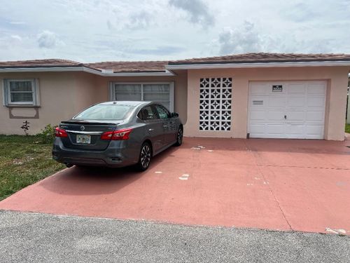 5803 Nw 86th Ave, Tamarac, FL, 33321-4431 | Card Image