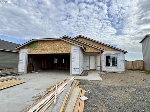 483 Arthur St, Umatilla, OR, 97882-0027 | Card Image