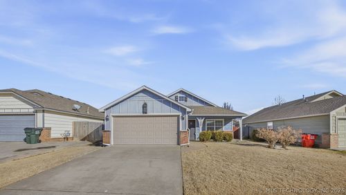 11089 N 115th East Ave, Owasso, OK, 74055-6456 | Card Image