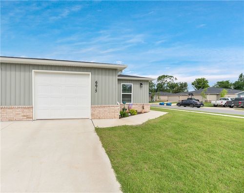 6615 Nw Gregory Street, Bentonville, AR, 72713 | Card Image
