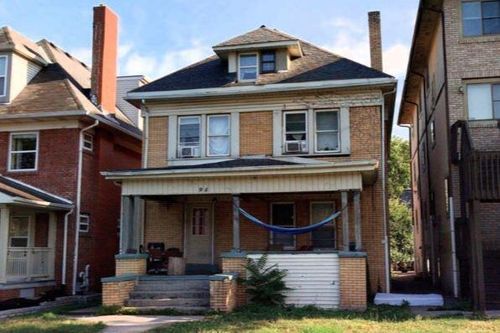 94 E 13th Ave, Columbus, OH, 43201-1808 | Card Image