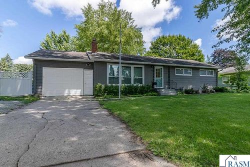 234 15th St Sw, Owatonna, MN, 55060-3908 | Card Image