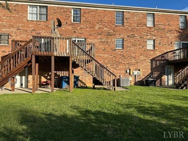 202 Rustwood Ct, Townhouse with 3 bedrooms, 2 bathrooms and null parking in Rustburg VA | Image 36