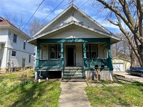 309 E Culton St, Warrensburg, MO, 64093-1918 | Card Image