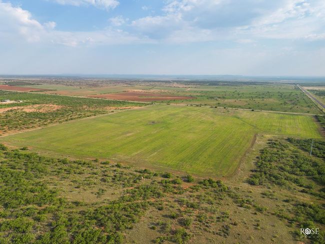 10171 S Hwy 277, House other with 4 bedrooms, 4 bathrooms and 3 parking in Bronte TX | Image 58