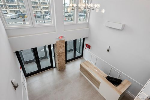 1101-50 W Broadway, Long Beach, NY, 11561-4044 | Card Image