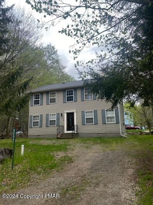 8094 Elizabeth Ln, Tobyhanna, PA, 18466-3525 | Card Image