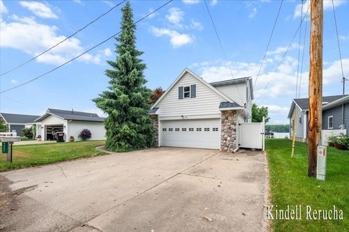 4327 Harmony Dr, Shelbyville, MI, 49344-9605 | Card Image