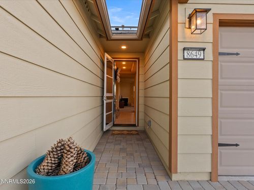 8649 Sky Key Rd, Reno, NV, 89506-7642 | Card Image