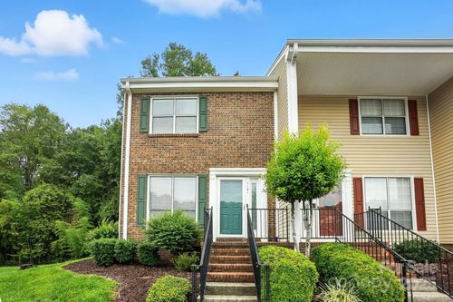1101 Surry Ln, Gastonia, NC, 28054-5735 | Card Image