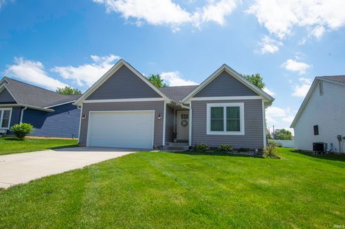 7291 W Mustang Dr, Ellettsville, IN, 47429-1279 | Card Image