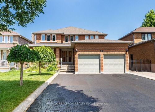 66 Nimbus Pl, Woodbridge, ON, L4L4Z4 | Card Image