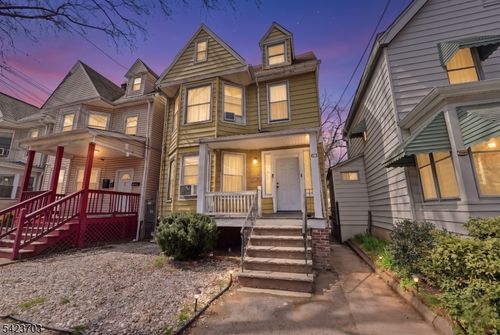 63 Linden Ave, Irvington, NJ, 07111-2520 | Card Image