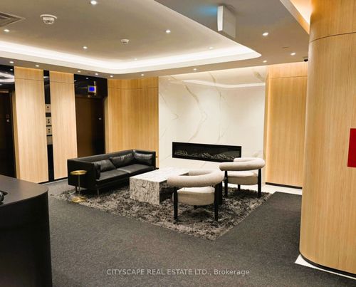 306-185 Alberta Avenue, York, ON, M6C0A5 | Card Image