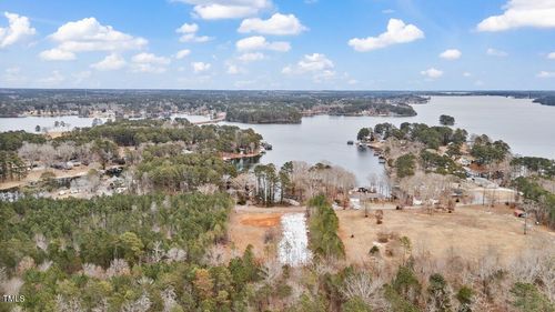 6 Pineview Dr, Henrico, NC, 27842-9725 | Card Image