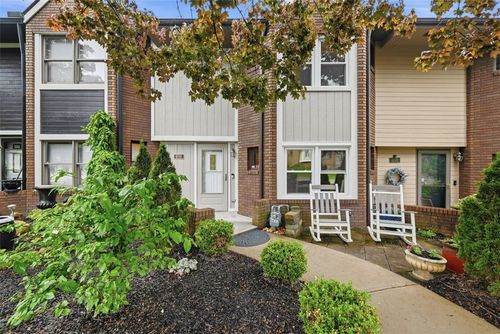 606 Canterbury Dr, Coraopolis, PA, 15108-1373 | Card Image