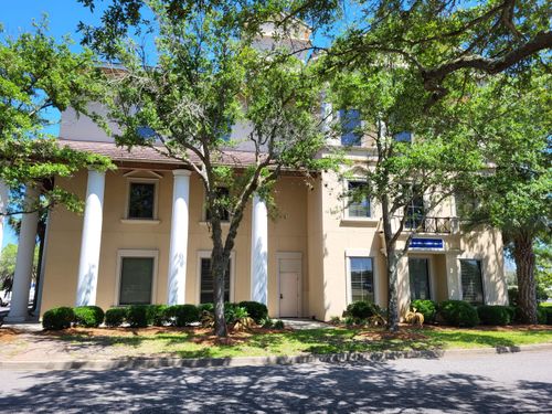 100-4458 Legendary Drive, Destin, FL, 32541 | Card Image