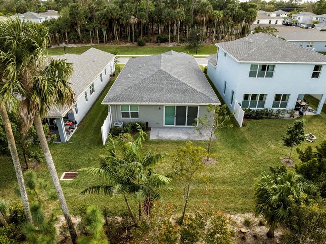 6746 Pointe Of Woods Drive, House other with 3 bedrooms, 2 bathrooms and null parking in West Palm Beach FL | Image 35