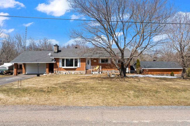 470 Forest Lea Rd, House other with 4 bedrooms, 2 bathrooms and 4 parking in Pembroke ON | Image 4