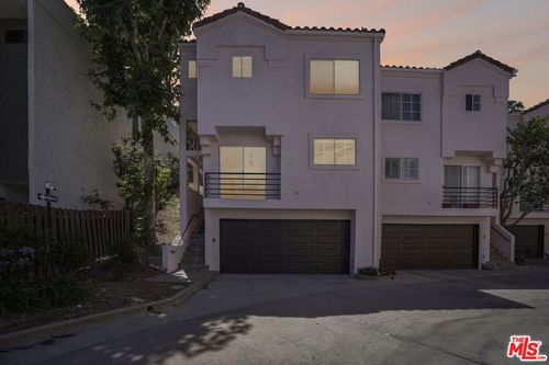 a-4347 Freedom Dr, Calabasas, CA, 91302-5118 | Card Image