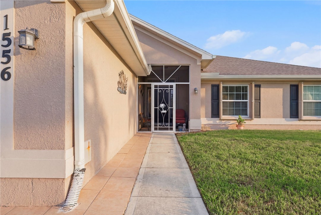 Residential in Sebastian 5