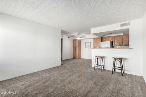 227-3601 W Tierra Buena Ln, Phoenix, AZ, 85053-3840 | Card Image