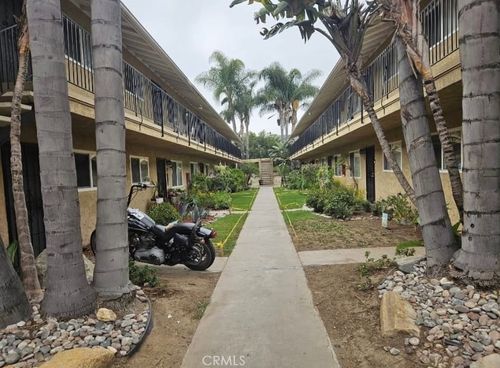 18-12805 Mapleview St, Lakeside, CA, 92040 | Card Image