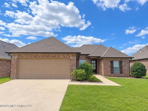 303 Ridge Pointe Dr, Brandon, MS, 39042-5036 | Card Image
