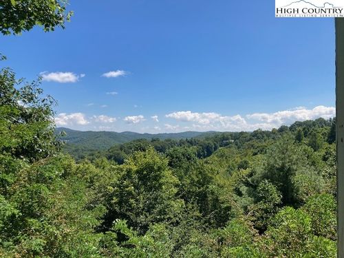 tbd Grovers Knob, Blowing Rock, NC, 28605 | Card Image