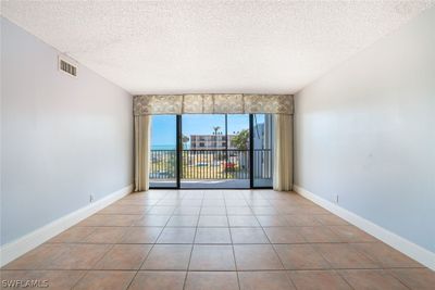 H303 - 1501 Middle Gulf Drive, Condo with 2 bedrooms, 2 bathrooms and null parking in Sanibel FL | Image 3