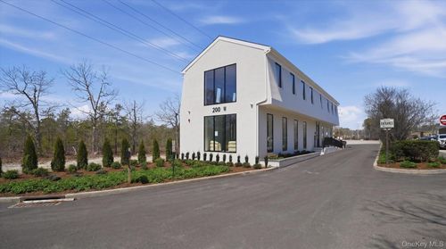 2nd-floor-unit-2a-200 W Montauk Highway, Southampton, NY, 11946 | Card Image