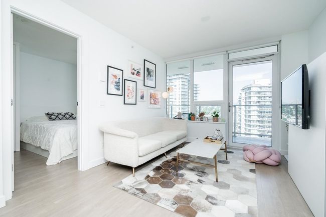 2810 - 908 Quayside Dr, Condo with 1 bedrooms, 1 bathrooms and 1 parking in New Westminster BC | Image 12