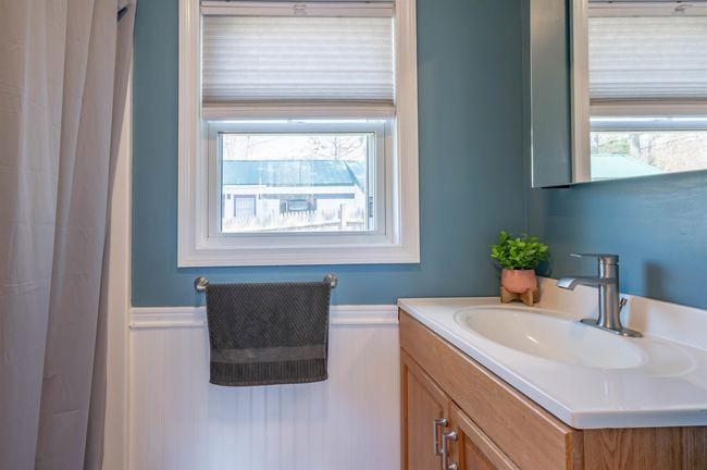 1011 Collettes Grove Rd, House other with 2 bedrooms, 1 bathrooms and null parking in Derry NH | Image 18