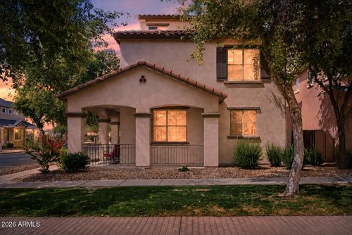 3927 S Rim Rd, Gilbert, AZ, 85297-3528 | Card Image