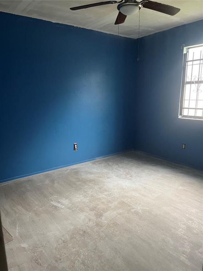 710 Fields St, House other with 3 bedrooms, 2 bathrooms and 2 parking in Richmond TX | Image 7