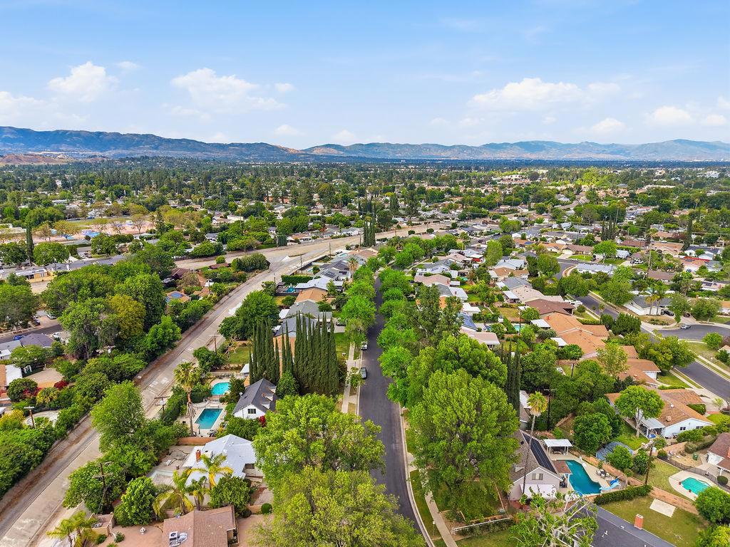 Residential in West Hills 3