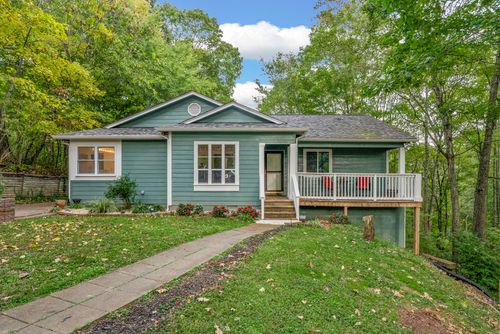 1037 Boston Hollow Rd, Ashland City, TN, 37015-3518 | Card Image