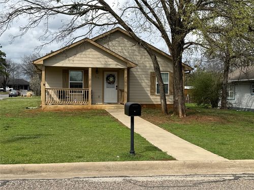 315 Water St, Whitesboro, TX, 76273-2117 | Card Image