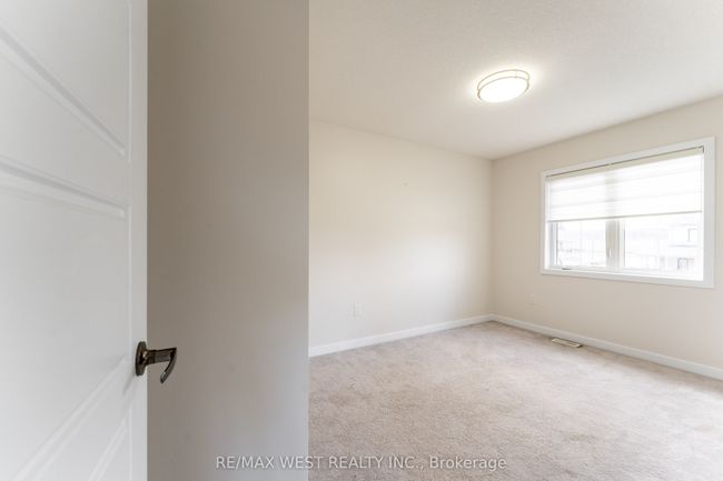 2 Scarletwood St, House attached with 3 bedrooms, 3 bathrooms and 1 parking in Stoney Creek ON | Image 26