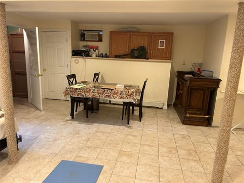 306 Sheep Pasture Rd, Setauket, NY, 11733-3611 | Card Image